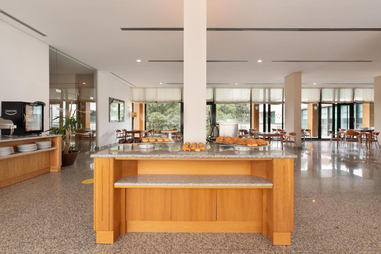 Exe Via Argentum Hotel Silleda Exterior foto