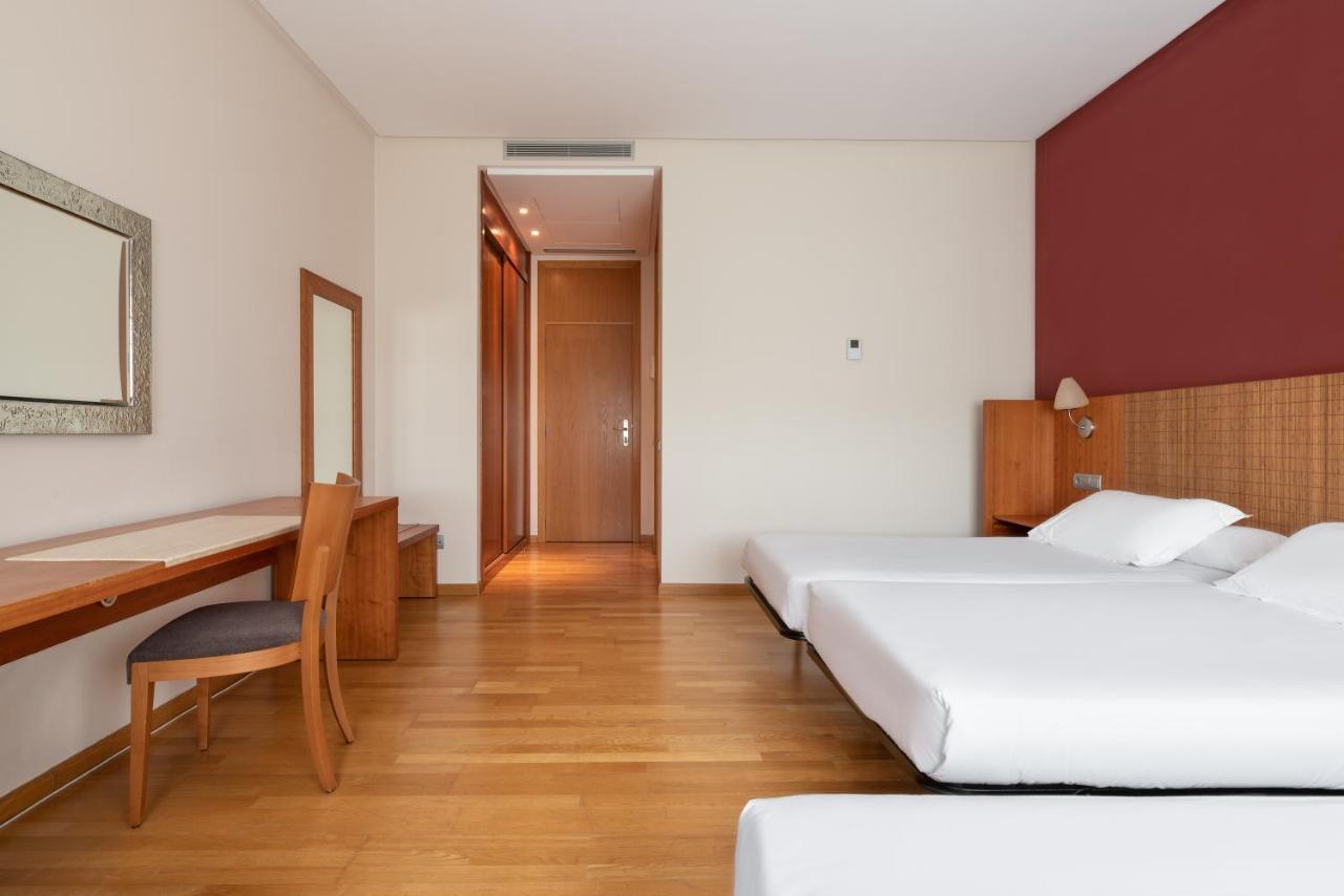 Exe Via Argentum Hotel Silleda Exterior foto